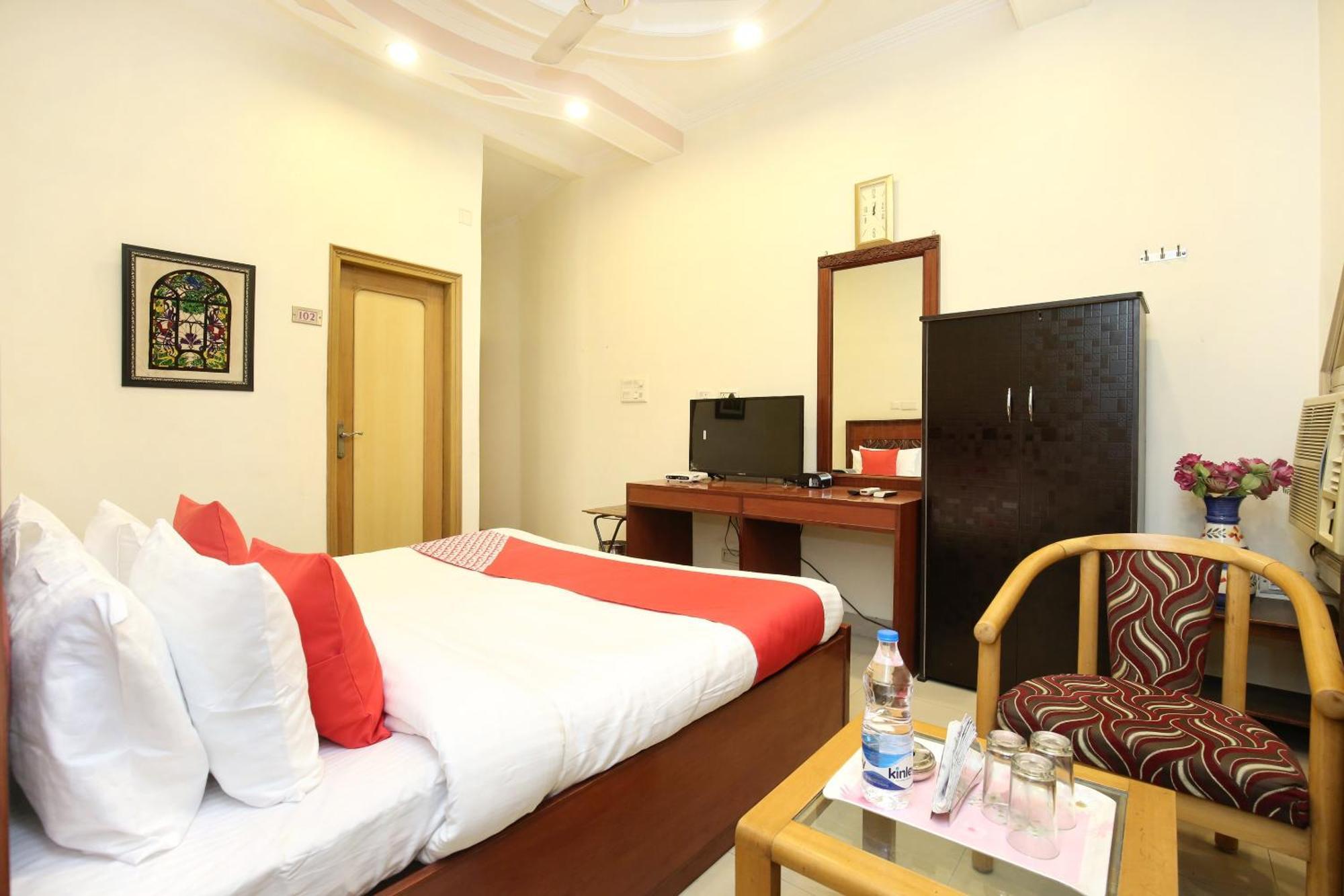 OYO 13877 Hotel Le Bon Ton Ludhiana Extérieur photo